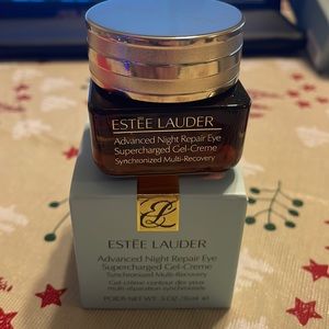 Estée Lauder advance might repair eye gel-cream